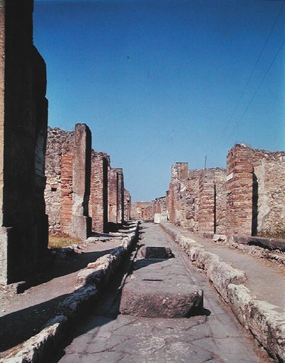 Via degli Augustali de Roman